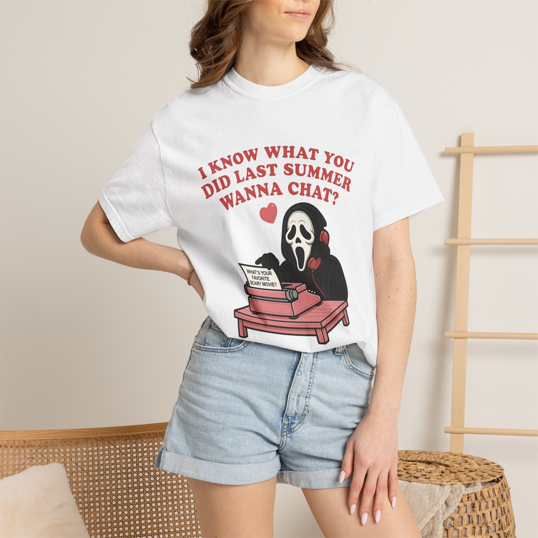 Scream Typewriter Tee — "I Know What You Did Last Summer, Wanna Chat?" Horror Graphic T-Shirt